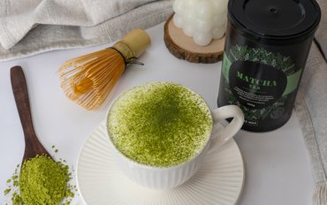 Matcha-tea-powder-lifestyle-fotka.jpg